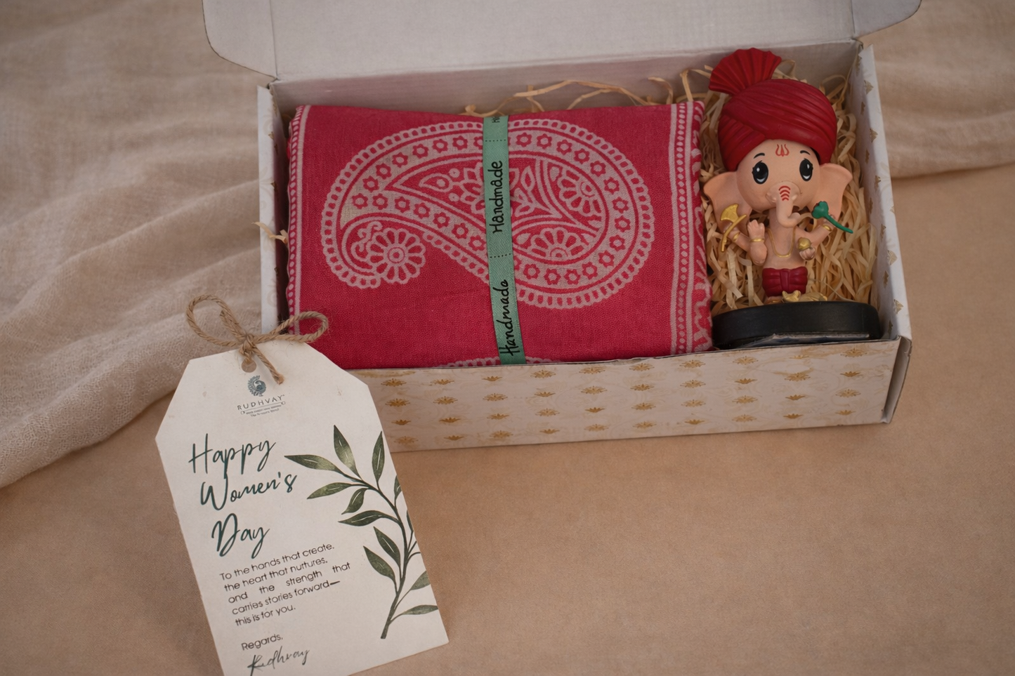 Sacred Blessings Stole & Ganesha Gift Hamper