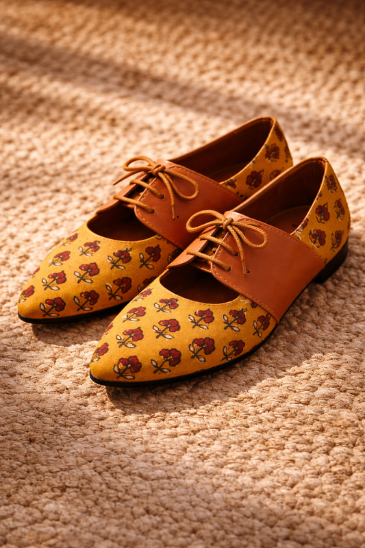 Floral Block Print Leather Juttis – Handcrafted Ethnic Flats