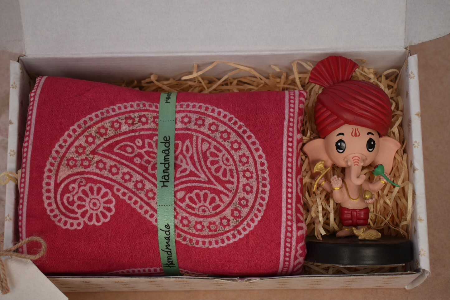 Sacred Blessings Stole & Ganesha Gift Hamper