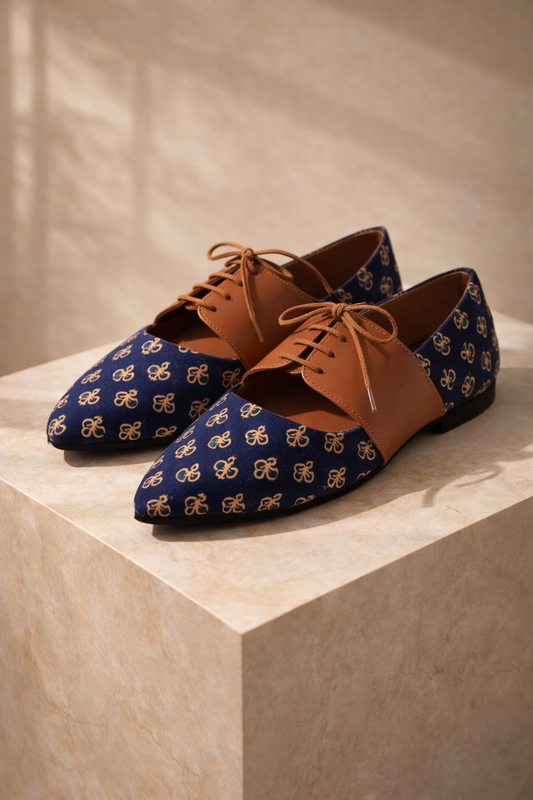 Rudhvay Blue Fabric Jutti with Laces