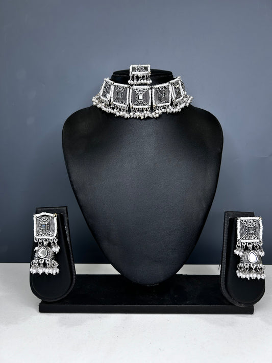 Rudhvay German Silver Set With Maang Tikka