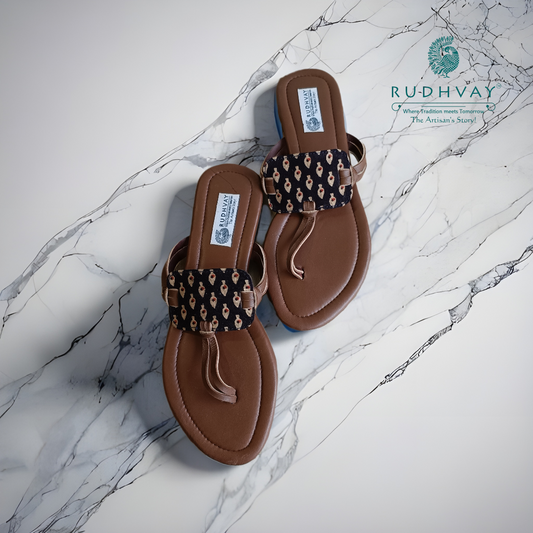 Rudhvay Black Hnadcrafted Chappal
