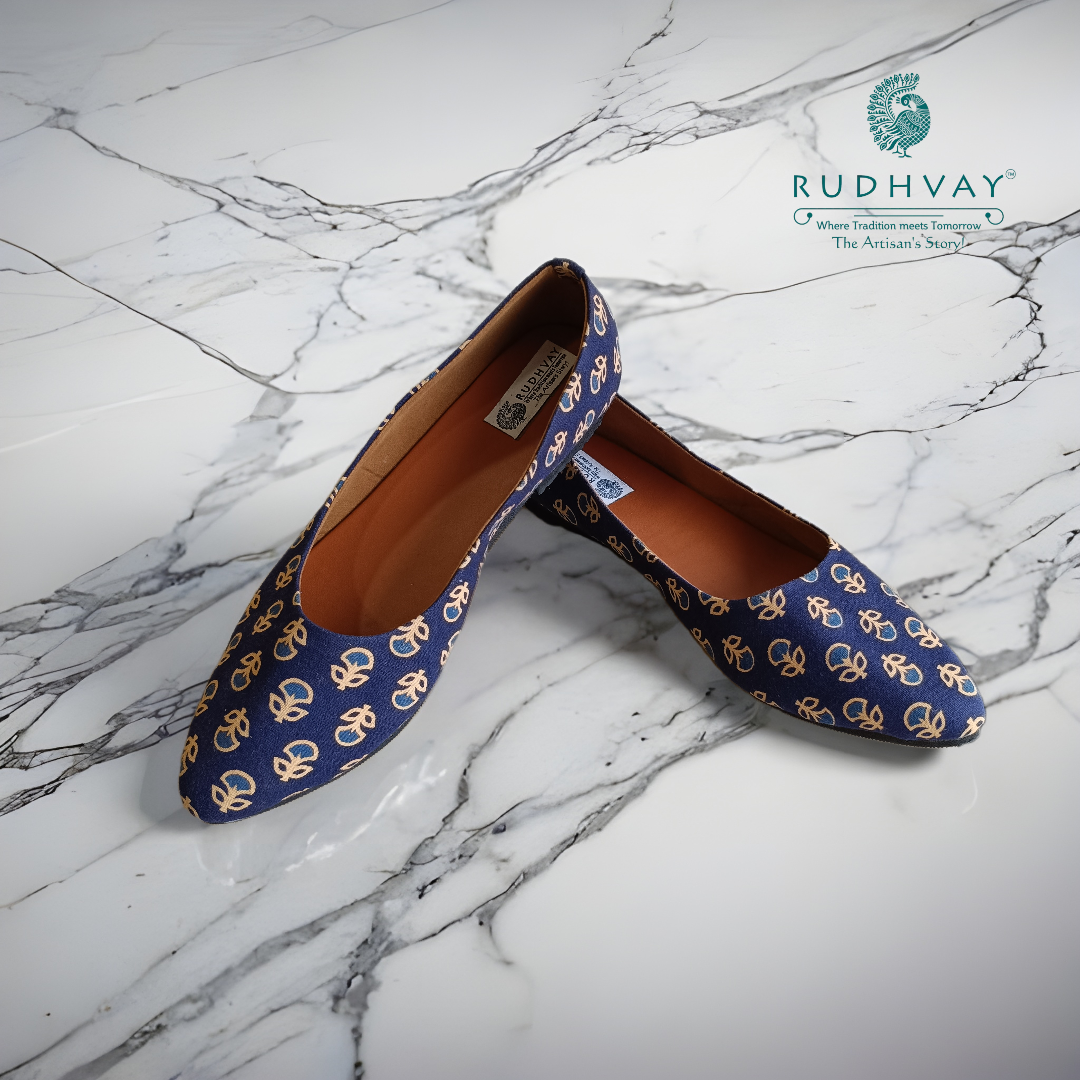 Rudhvay Blue Fabric Jutti