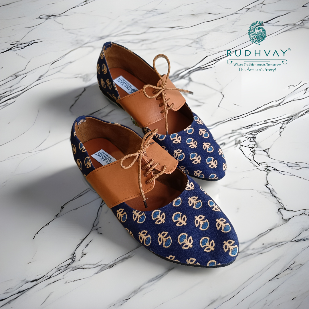 Rudhvay Blue Fabric Jutti with Laces