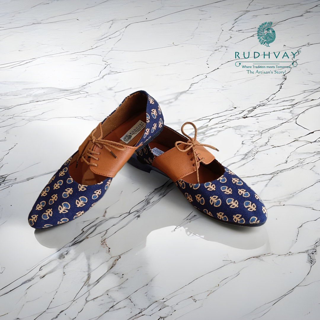 Rudhvay Blue Fabric Jutti with Laces